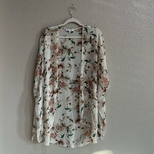 Emory Park Women’s Kimono Floral print Cream Size Large